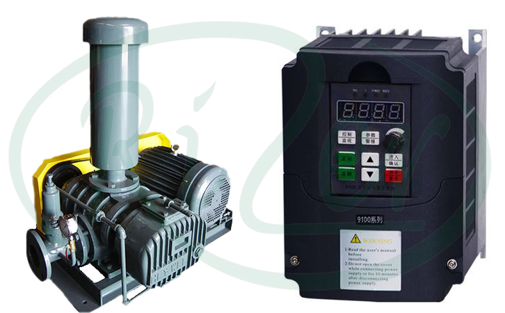 瑞柘羅茨鼓風(fēng)機(jī)選配變頻調(diào)速器實(shí)拍