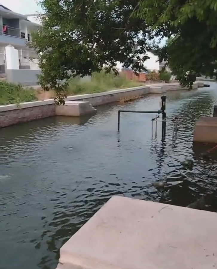 沉水風(fēng)機(jī)河道曝氣增氧中